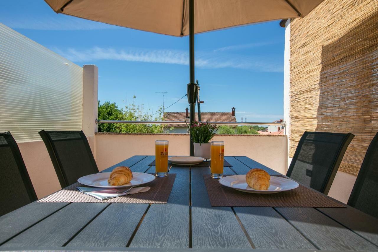 Apartment Maja Pula Zewnętrze zdjęcie